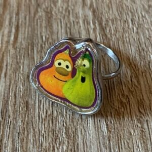 Vintage y2k VeggieTales collectible ring
